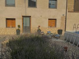 Apartamentos turísticos 3 Lienzos, hótel í Peñafiel