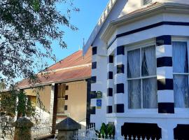 Cathy's Guest House, guest house in Cradock