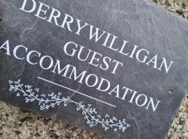 Derrywilligan Guest Accommodation, hotel near Palace Stables Heritage Centre, Bessbrook