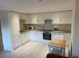 Newly Refurbished Entire Apartment - South Gosforth, Newcastle, hotell nära City of Newcastle Golf Club, High Heaton