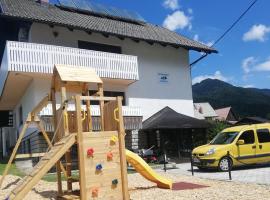 Apartments Marica, hotel cerca de Rutec, Kranjska Gora