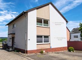 Enscher Stübchen Ferienwohnung Rudolf, hotel v destinaci Ensch