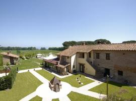 Country House Podere Lacaioli, spa hotel in Castiglione del Lago