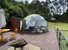 MAUNA Glamping, hotelli kohteessa Tenjo