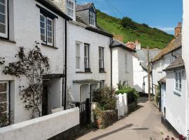 Brakestone Cottage in the heart of Port Isaac, villa in Port Isaac