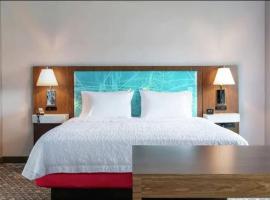 Hampton Inn & Suites Howell, three-star hotel in Howell