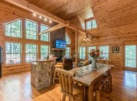 Cozy Creekside Log Cabin w Firepit, Hot Tub, WIFI