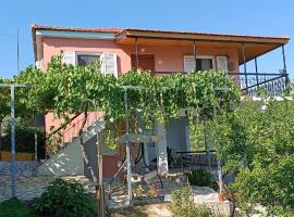 House in Zaloggo, hotel near Kassopi, Preveza