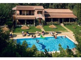 Corfu Club Standard Apartment 3, allotjament vacacional a Danilia