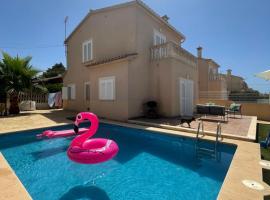 Beautiful independent house, villa in Llucmajor