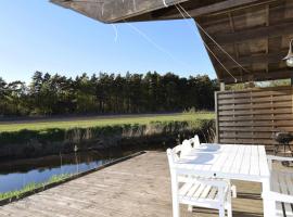 Lovely cottage on the countryside in Nar, Gotland, casa o chalet en Stånga