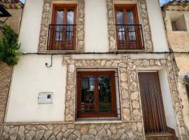 Casa Rural - Vivienda Yunque, alojamiento con cocina en Puerto del Pino