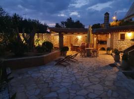 Petrino guesthouse Gialova, hotel di Gialova