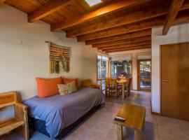 Balcones del Sayhueque, шале в городе Вилья-ла-Ангостура