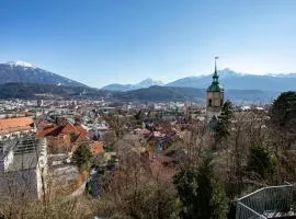 Top of Innsbruck Apartment I free parking