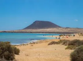 Eslanzarote El Ancla House, wifi, Sea views