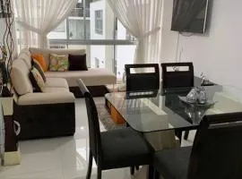 Lovely two bedroom apartment in Miraflores