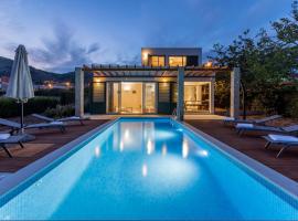 Villa Trogir save 15 percent on Split-villas com, villa i Trogir