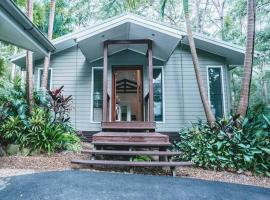 Secluded Retreat in Noosa Hinterland, hotel v destinaci Eumundi