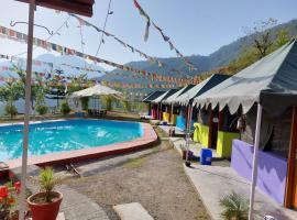 Mussoorie Camp Resort, hotel in Mussoorie