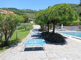 Casa degli Ulivi - mytouristhome, hotell i Lerici