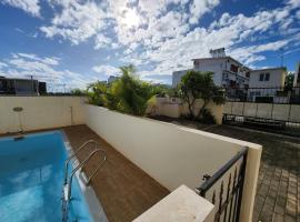 Sunsetview Beach Apartment, hotel in Palmyre
