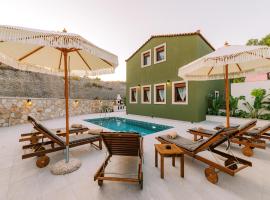 Stavlos Luxury Stone House, hotel en Ialisos