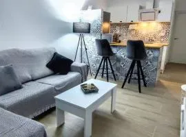 Planta baja en Barrio pesquero de Santa Lucia