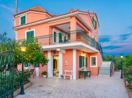 Artemis superb 2 bedroom apartment 700 m away from the beach, hotel en Minia