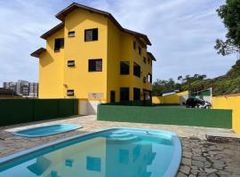 Flats e Apartamentos Temporada Mar Brasil, hotel i Ubatuba