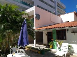 Pousada Cavalo Branco, hotel near Handicraft Market, Cabo Frio