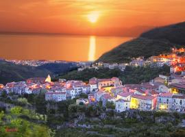 Petracuzza casa vacanze, hotel v destinaci Tortora