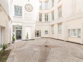 Houndsgate Court, Nottingham