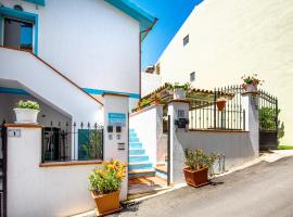 Blue Sea, guest house in Posada