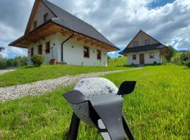 Ca' Fam Chalets, vacation home in Lazisko
