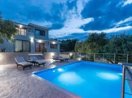 Villa Paliovigla by Villa Plus