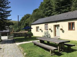 The Exmoor Forest Inn Cottage, viešbutis mieste Simonsbath