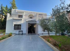 Luxury Fes Villa, huvila kohteessa Fès