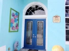 Cape Paradise Resort - Your Luxury Tropical Retreat