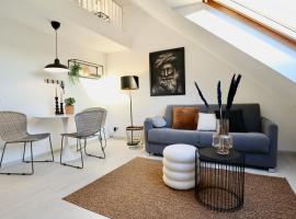 GALLERY APARTMENT: MAISONETTE + FREE PARKING + NETFLIX, hotel dekat Georg-Melches-Stadion, Essen