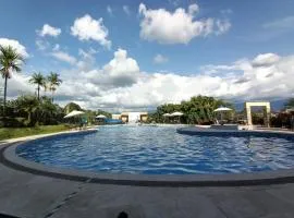 Apartasol 204A - Jacuzzi, piscinas, wifi para 6 personas en La Tebaida, Quindío
