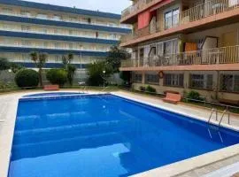 Fantástico piso con piscina en corazón de Fenals
