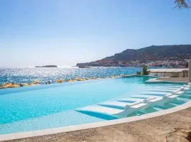 Konstantinos Palace