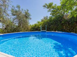 Holiday Home Fonte del Ceppo 2-2 by Interhome, khách sạn ở Montone