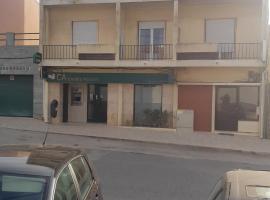 Alojamentos S.José, hostal o pensión en Atouguia da Baleia