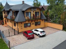 Villa Peonia, hostal o pensión en Keszthely