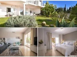 Sea view apartment with private garden and jacuzzi in Balcones del Lago, Istan