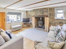 Host & Stay - Eden Cottage, hotell i Holy Island