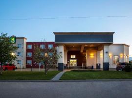 Quality Inn & Suites, ξενοδοχείο σε Whitecourt