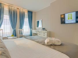 New Era Hotel Old Town - Covered pay parking within 10 minutes walk, khách sạn ở Sector 3, Bucureşti